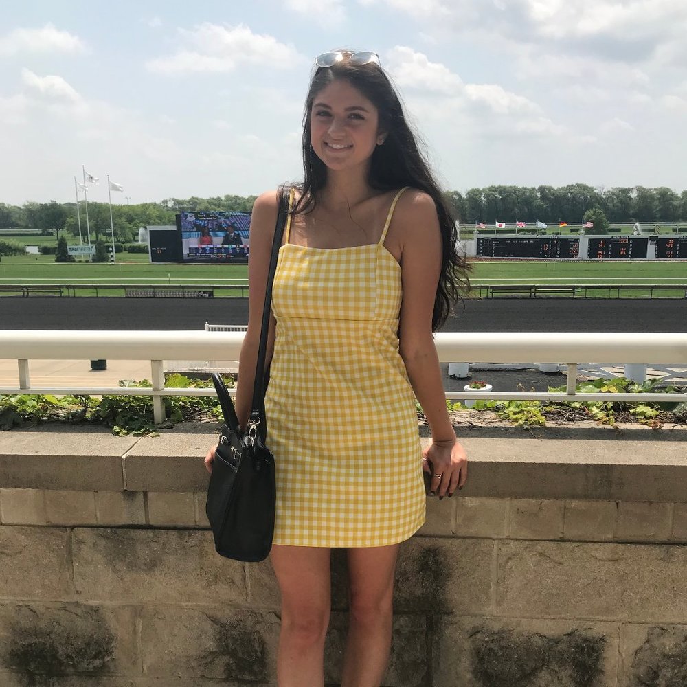 Meet your Posher, Julia